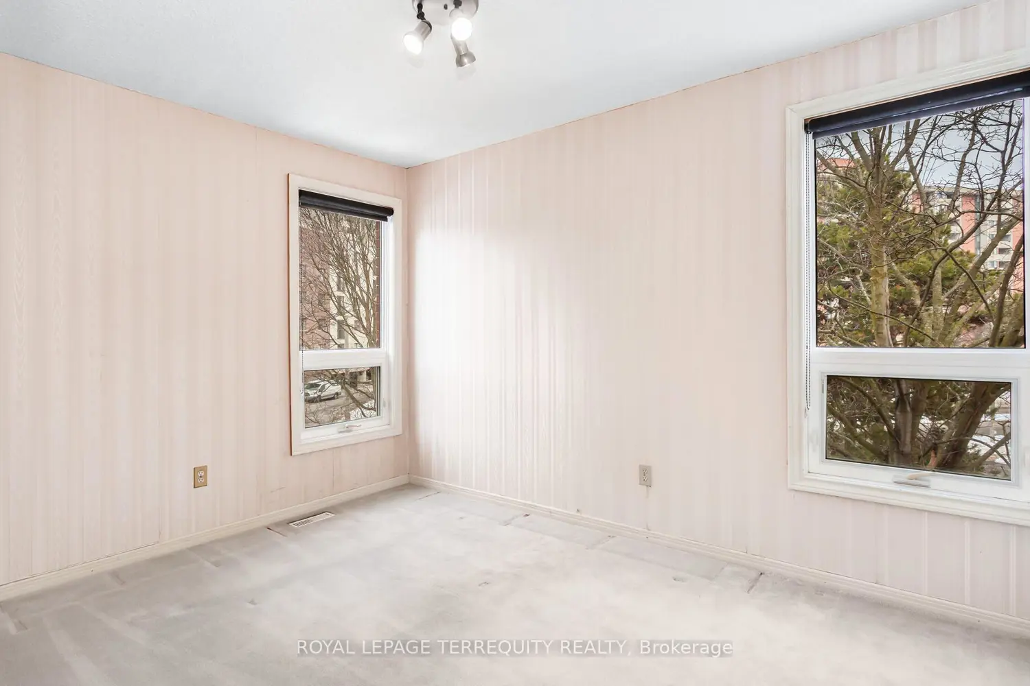 Additional image 6 of 1250 Marlborough Court 33
