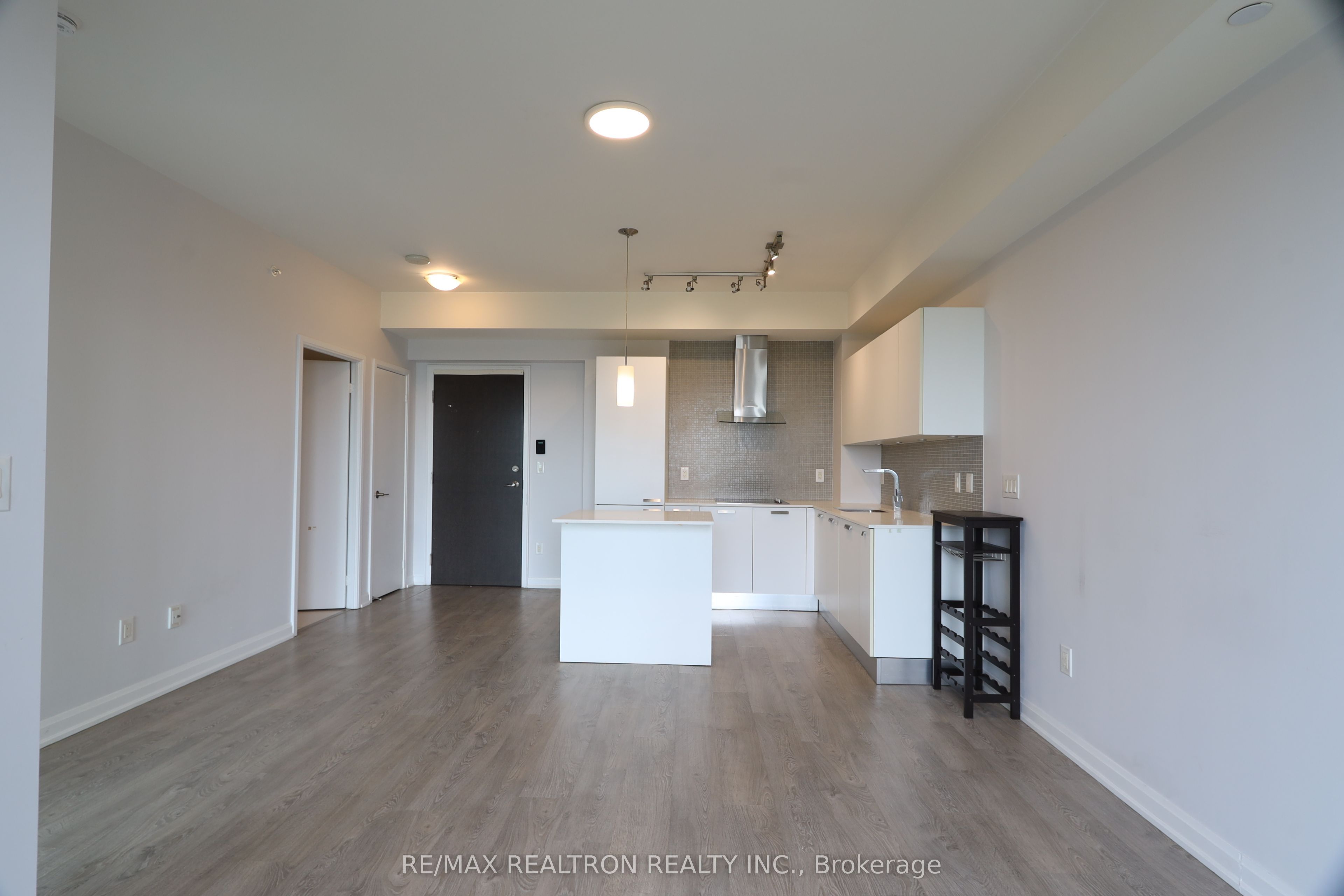 Additional image 5 of 2304-11 Bogert Avenue, Toronto, ON, M2N 1K4