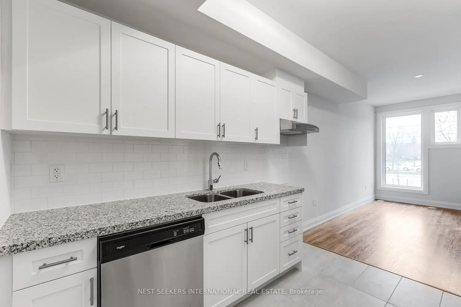 Additional image 11 of 1760A Lawrence Avenue 85
