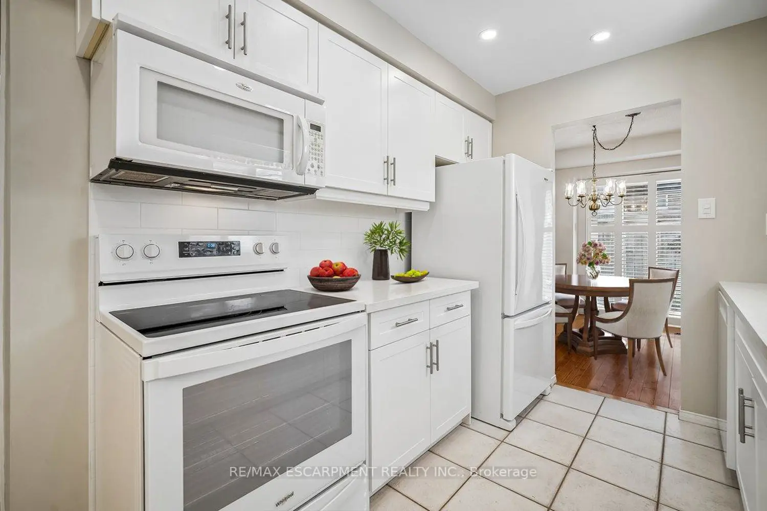 Additional image 8 of 5255 Lakeshore Road 30