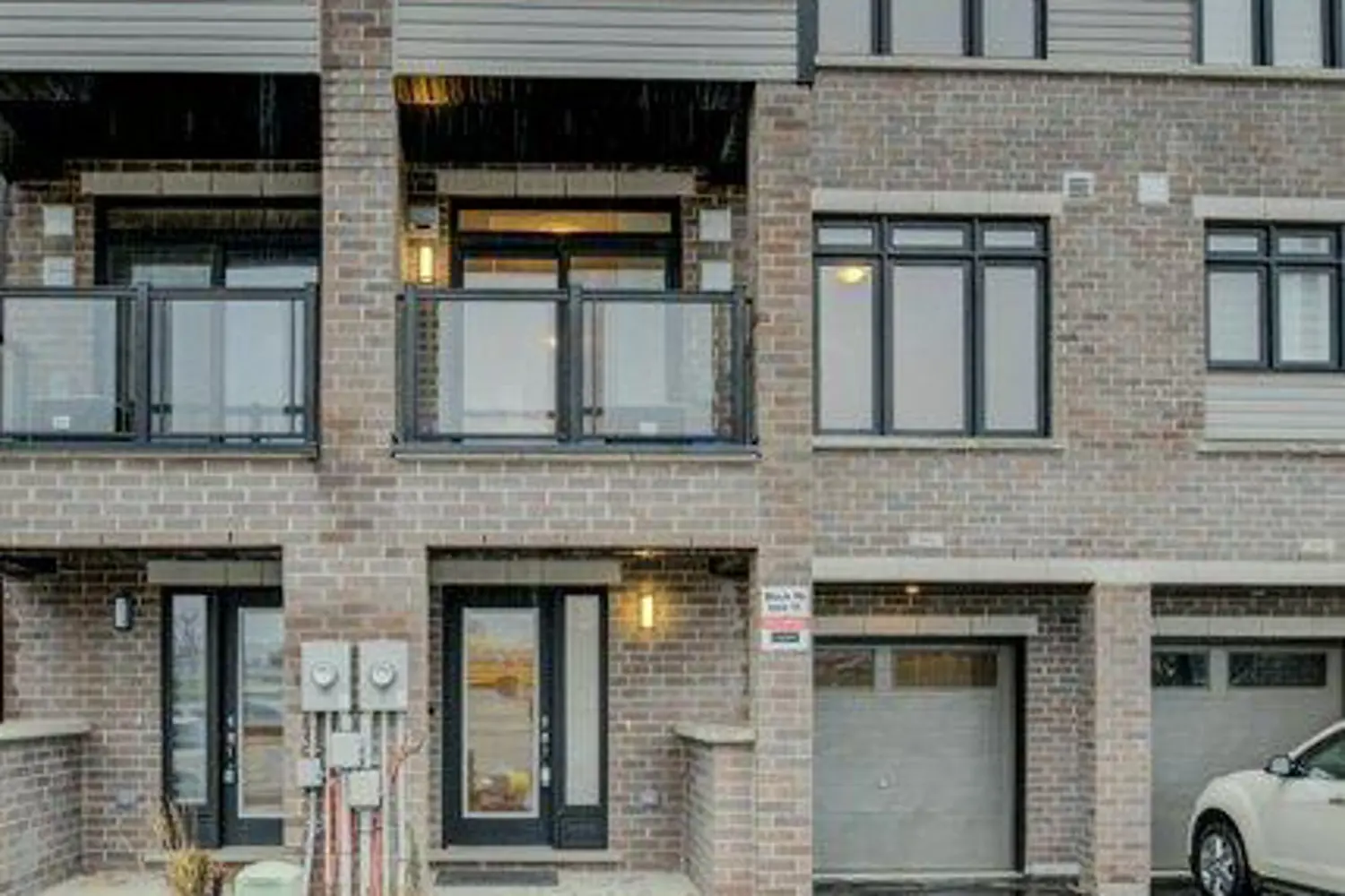 Additional image 2 of 585 Colborne Street 611
