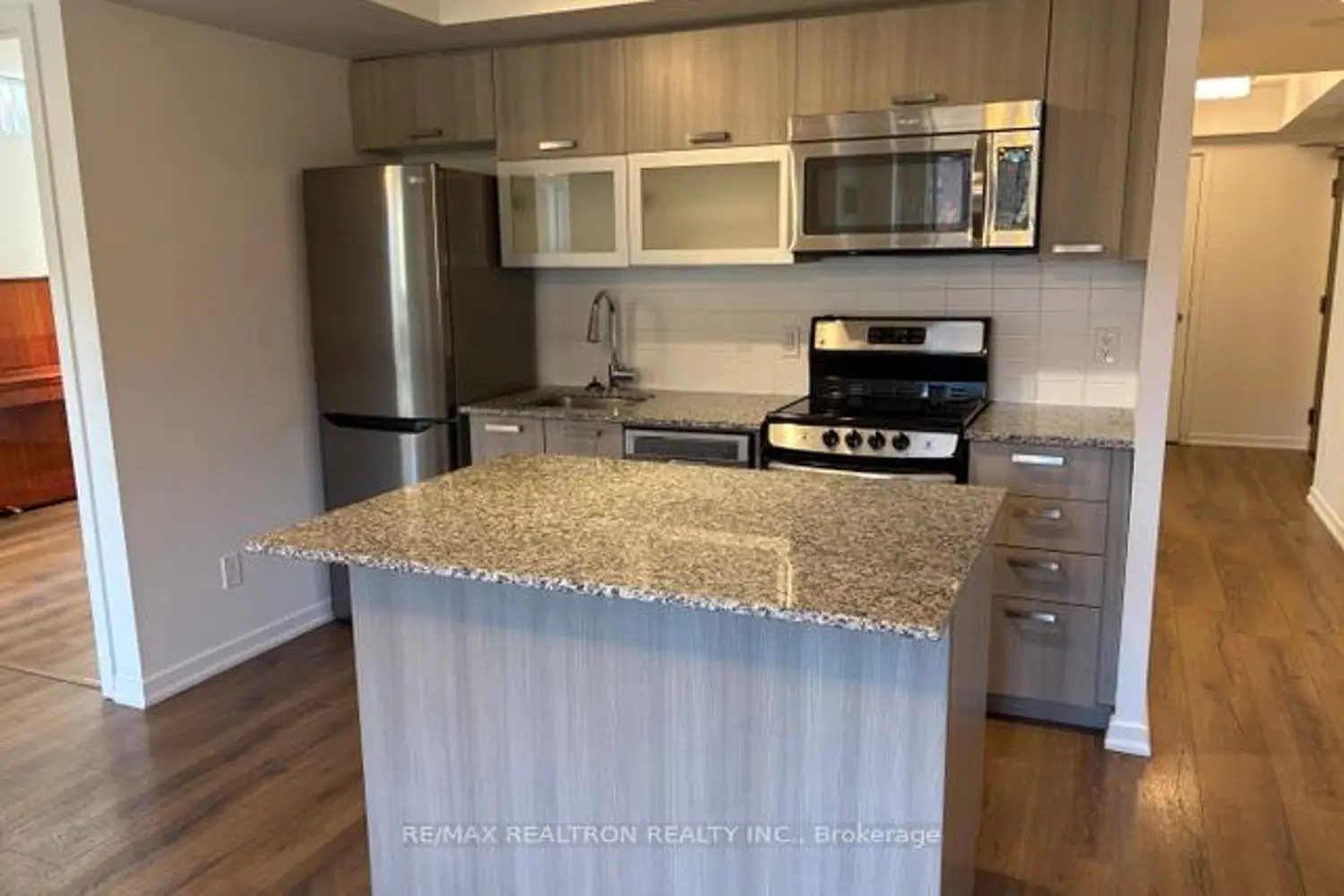 Additional image 4 of 68 Abell Street 239