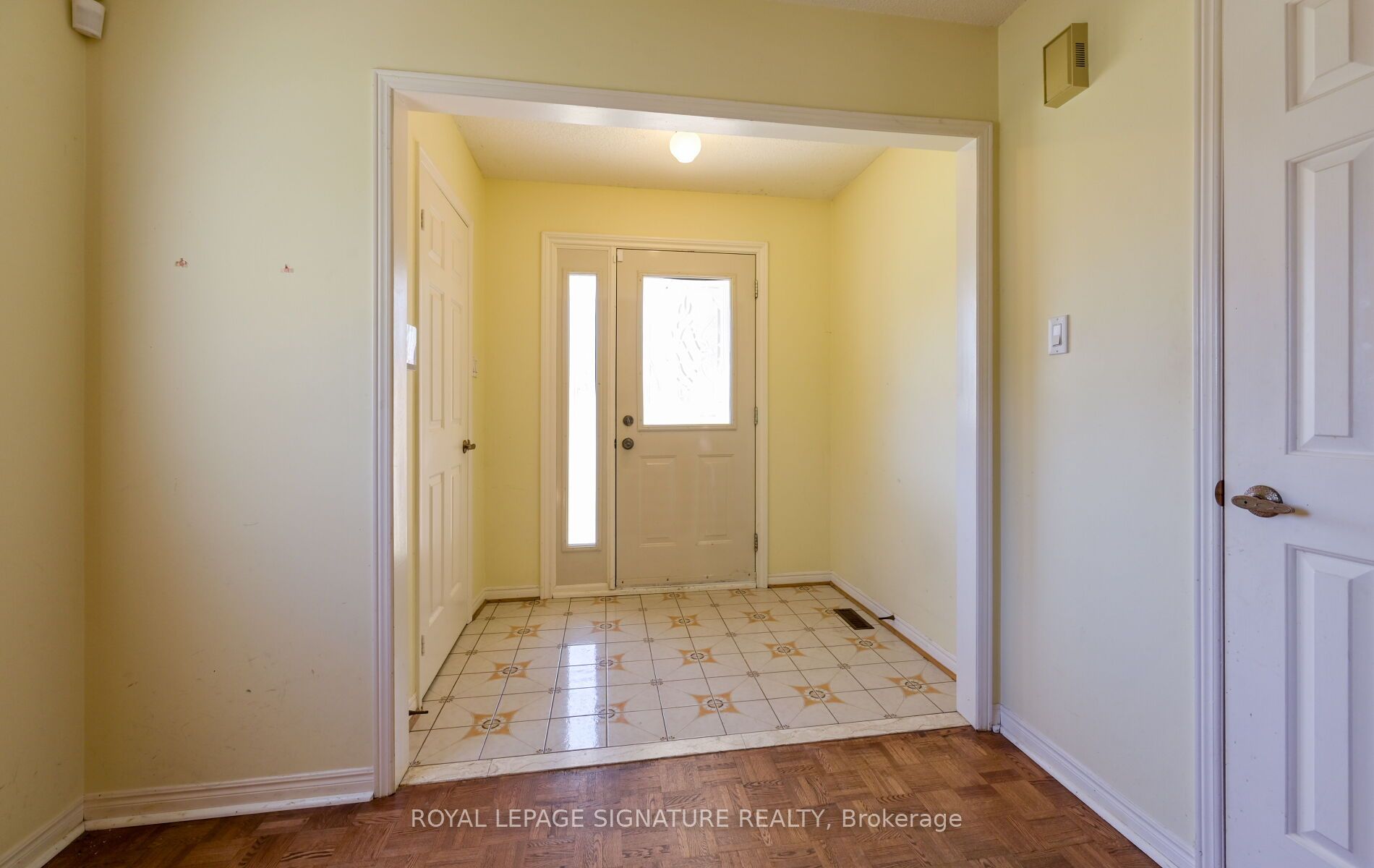 Additional image 4 of 2 Danjohn Crescent, Toronto, ON, M1V 3N3