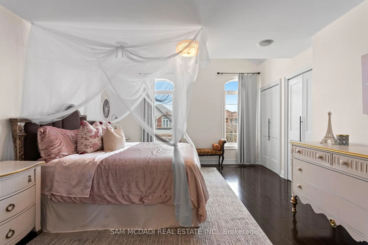Additional image 8 of 3155 Seabright Drive