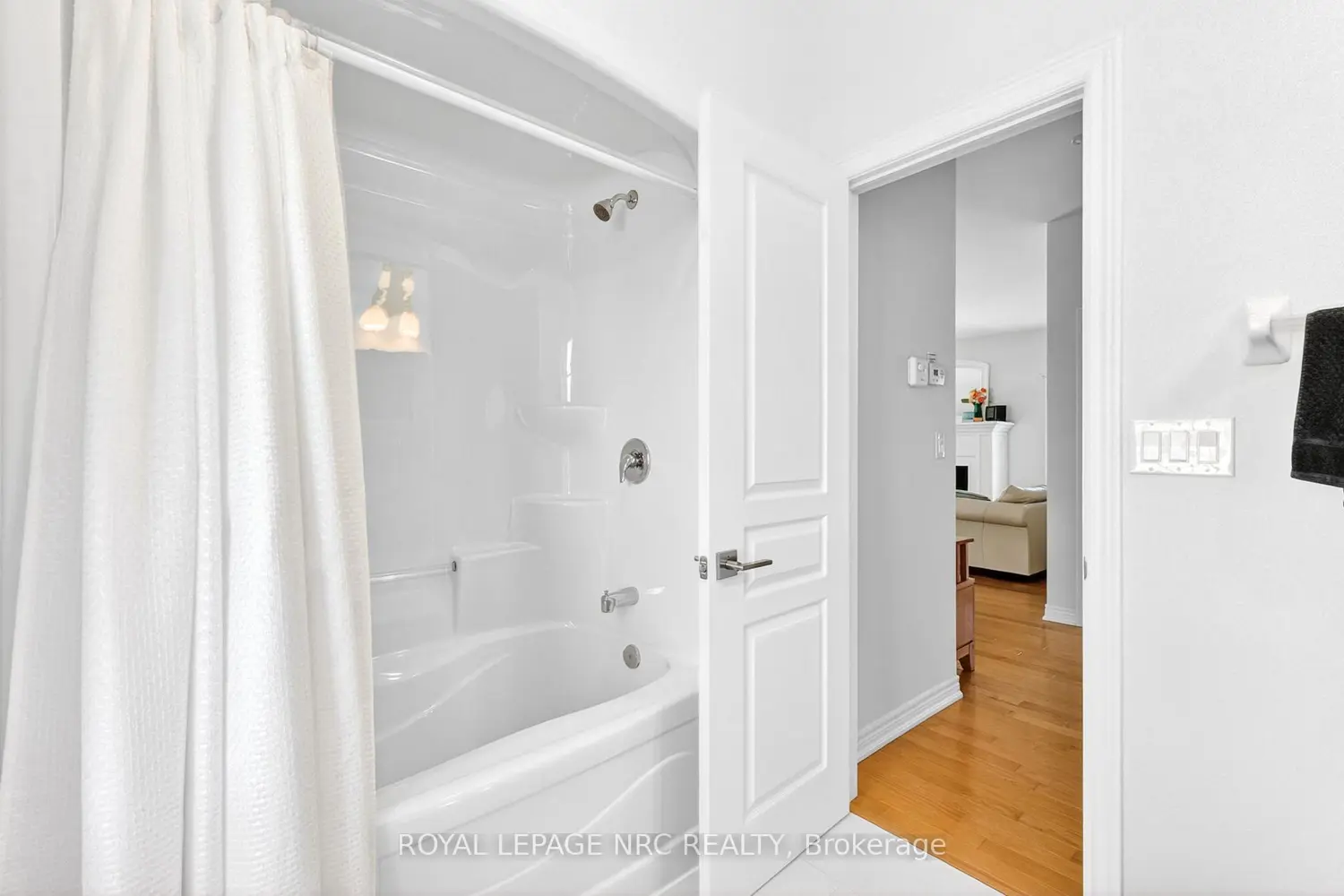 Additional image 12 of 30 Drummond Crescent