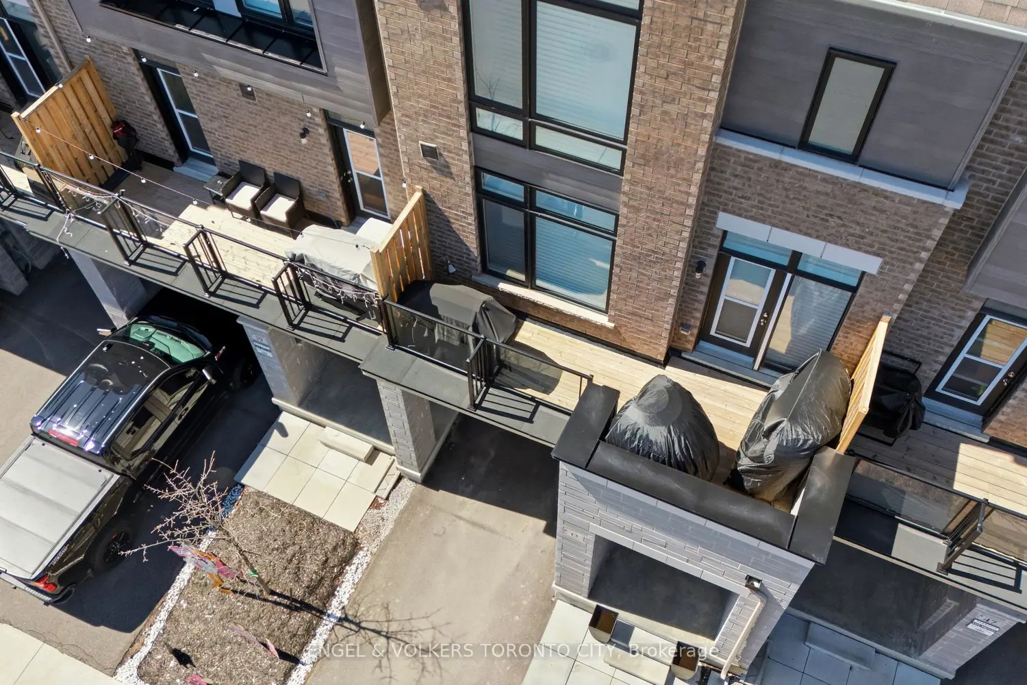 Additional image 14 of 43 Holyrood Crescent