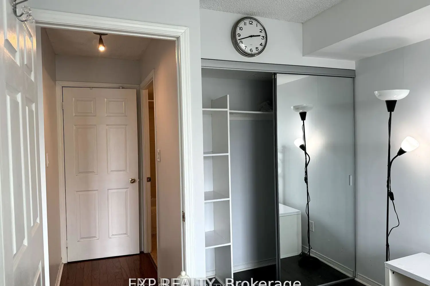 Additional image 8 of 51 Baffin Crescent 301