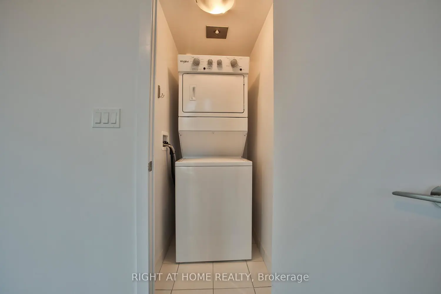 Additional image 15 of 1486 Bathurst Street 1303