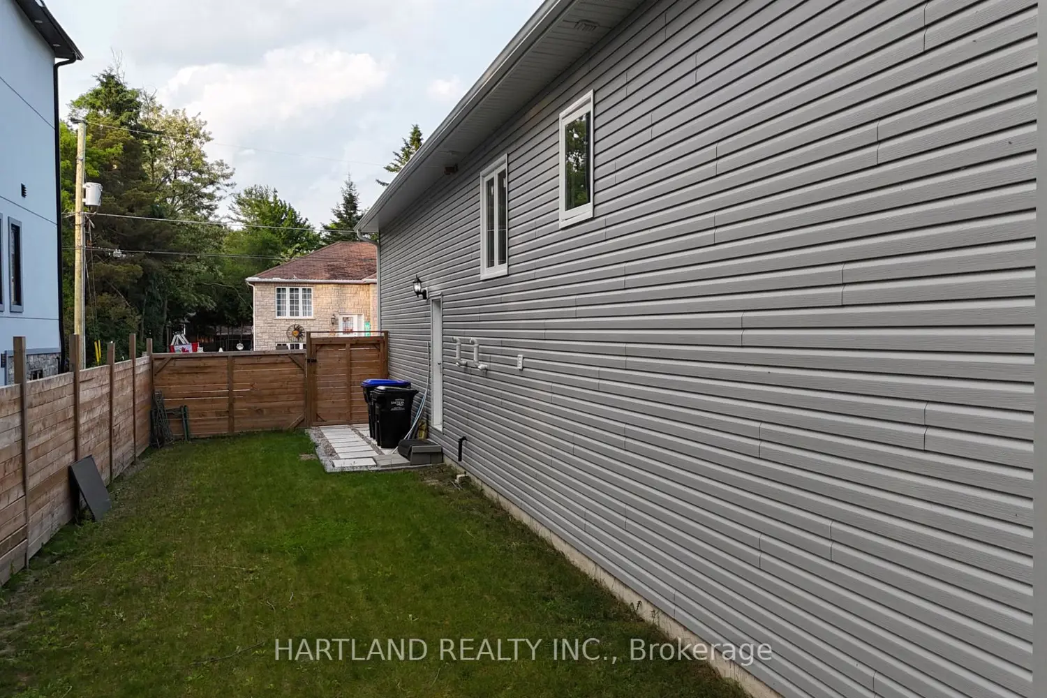 Additional image 16 of 22 Berkely Street