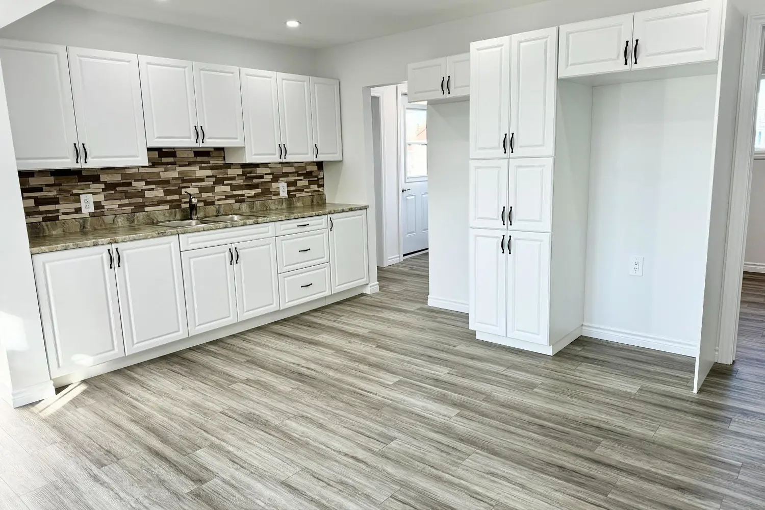 Additional image 6 of 177 Elaine Avenue