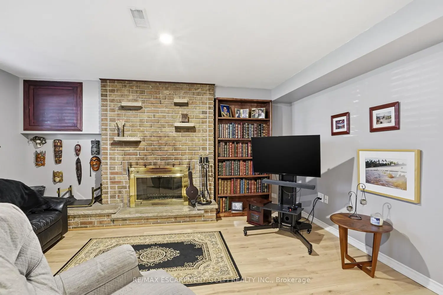 Additional image 16 of 13 Fallingbrook Drive