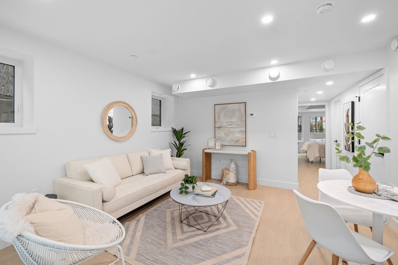 Additional image 3 of 101-2135 Pender Street E, Vancouver, BC, V5L 1X3