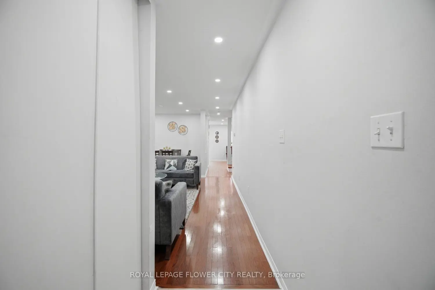 Additional image 14 of 30 Ridgefield Court