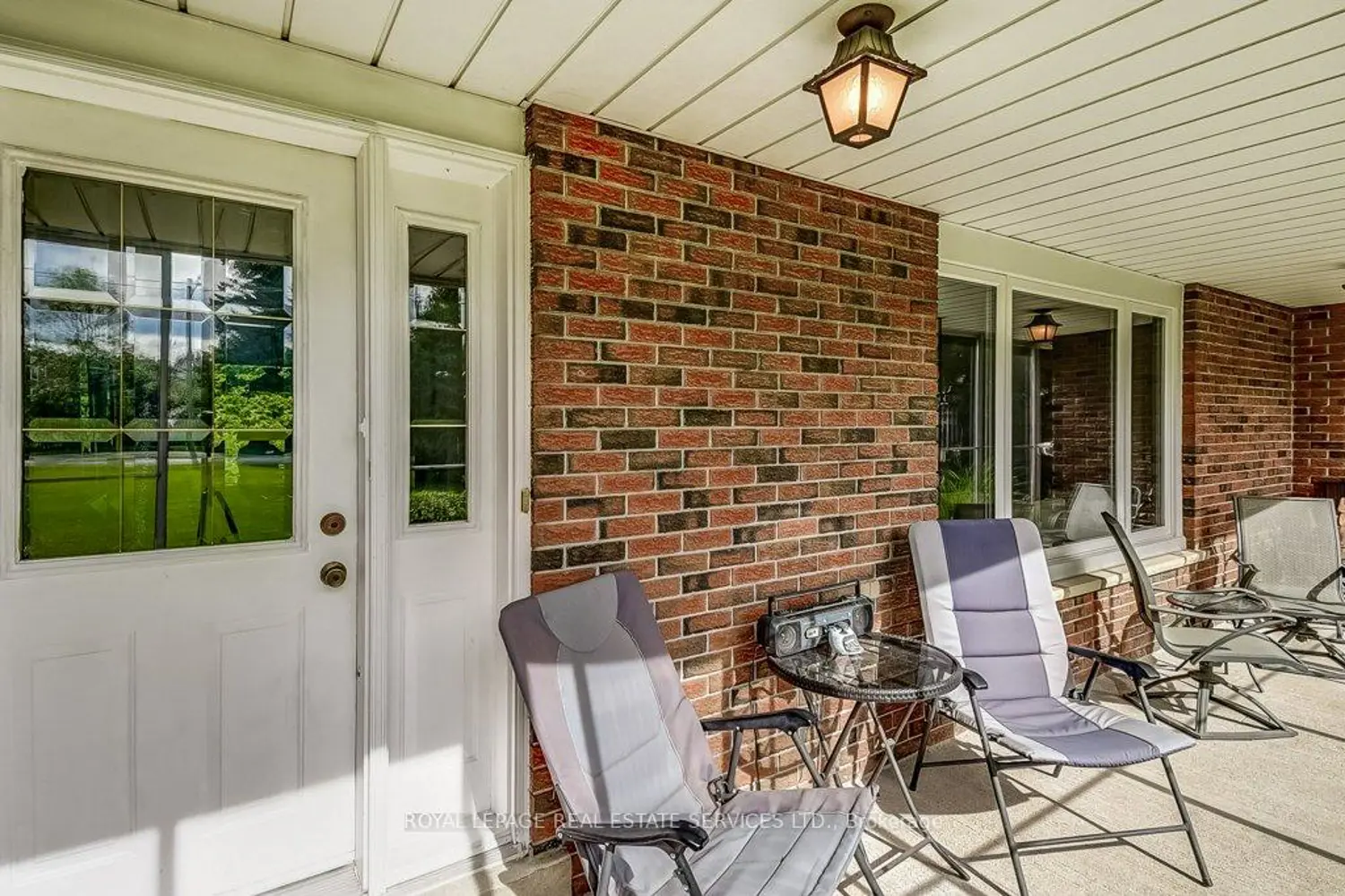 7021 Twiss Road photo 5
