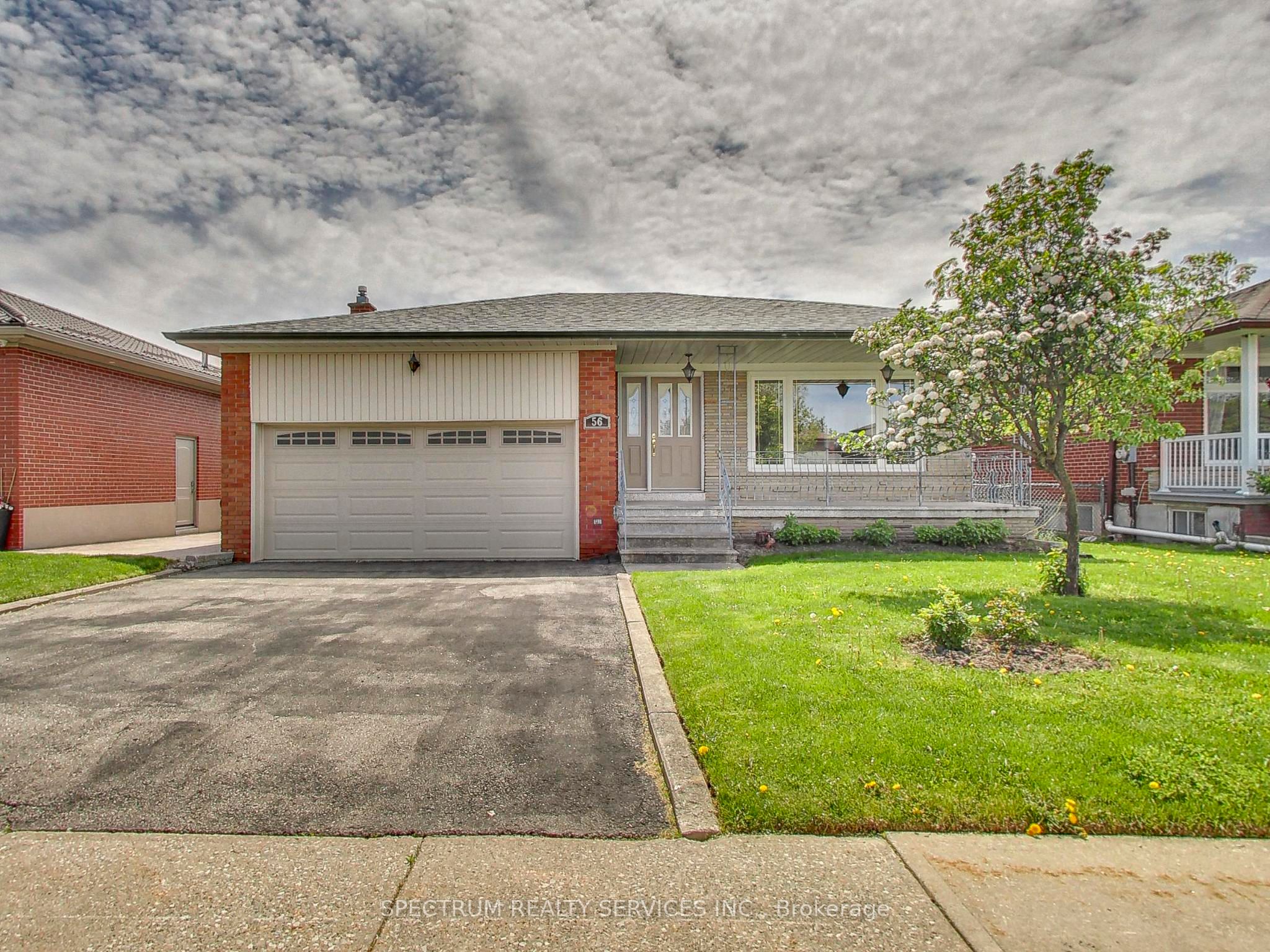 56 Blacksmith Crescent, Toronto, ON, M3N 1V4