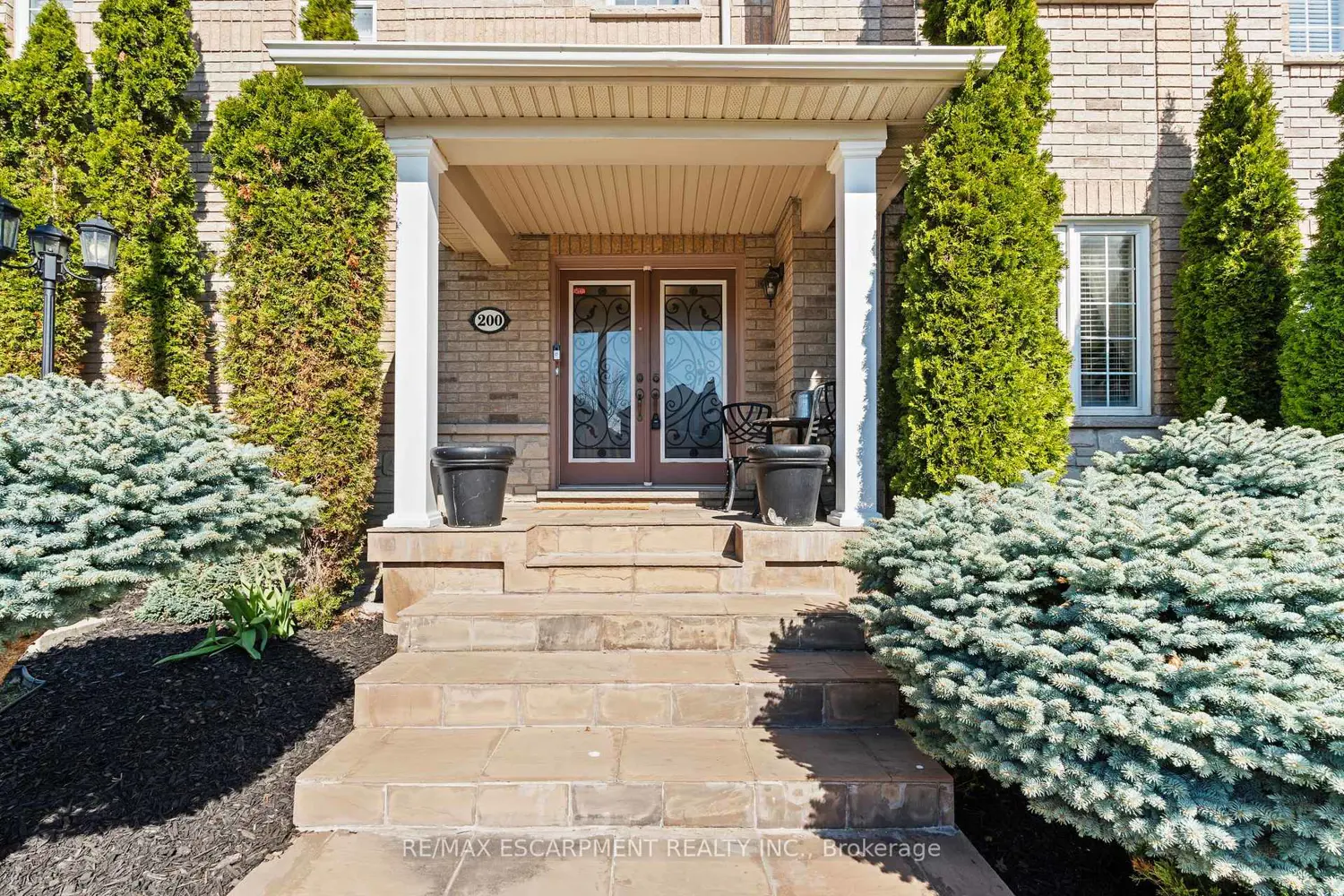 200 Miller Drive photo 5