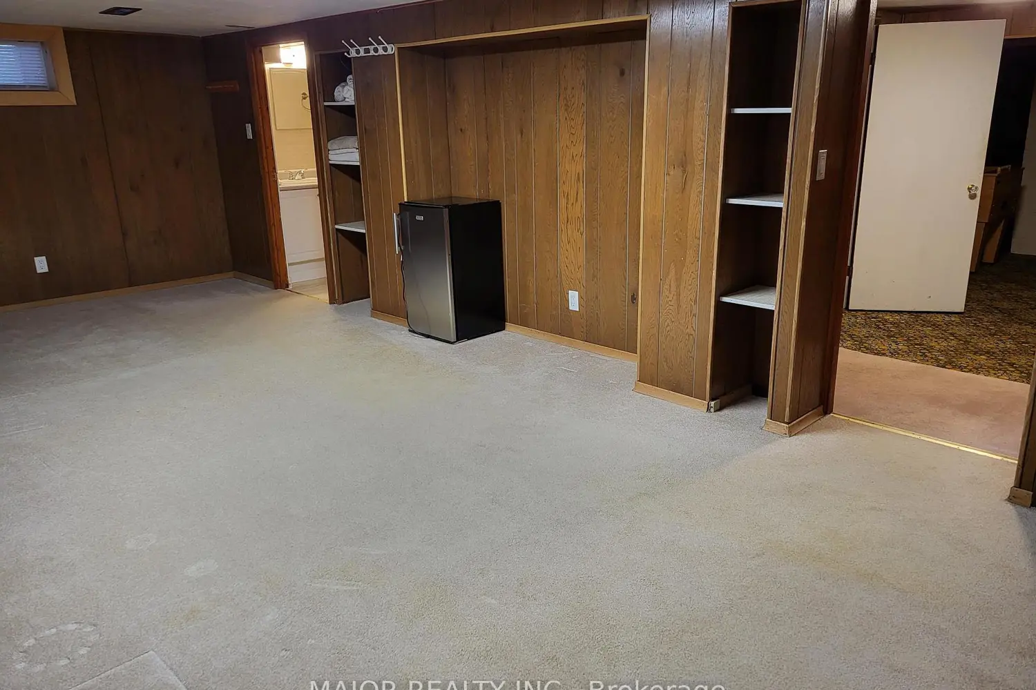Additional image 15 of 726 Bessborough Drive