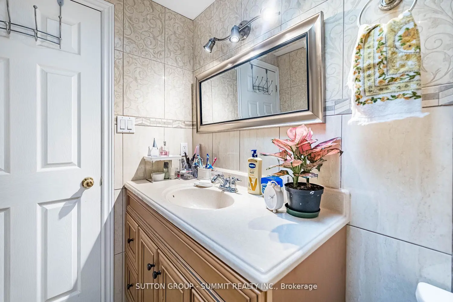 Additional image 16 of 4284 Sawmill Valley Drive