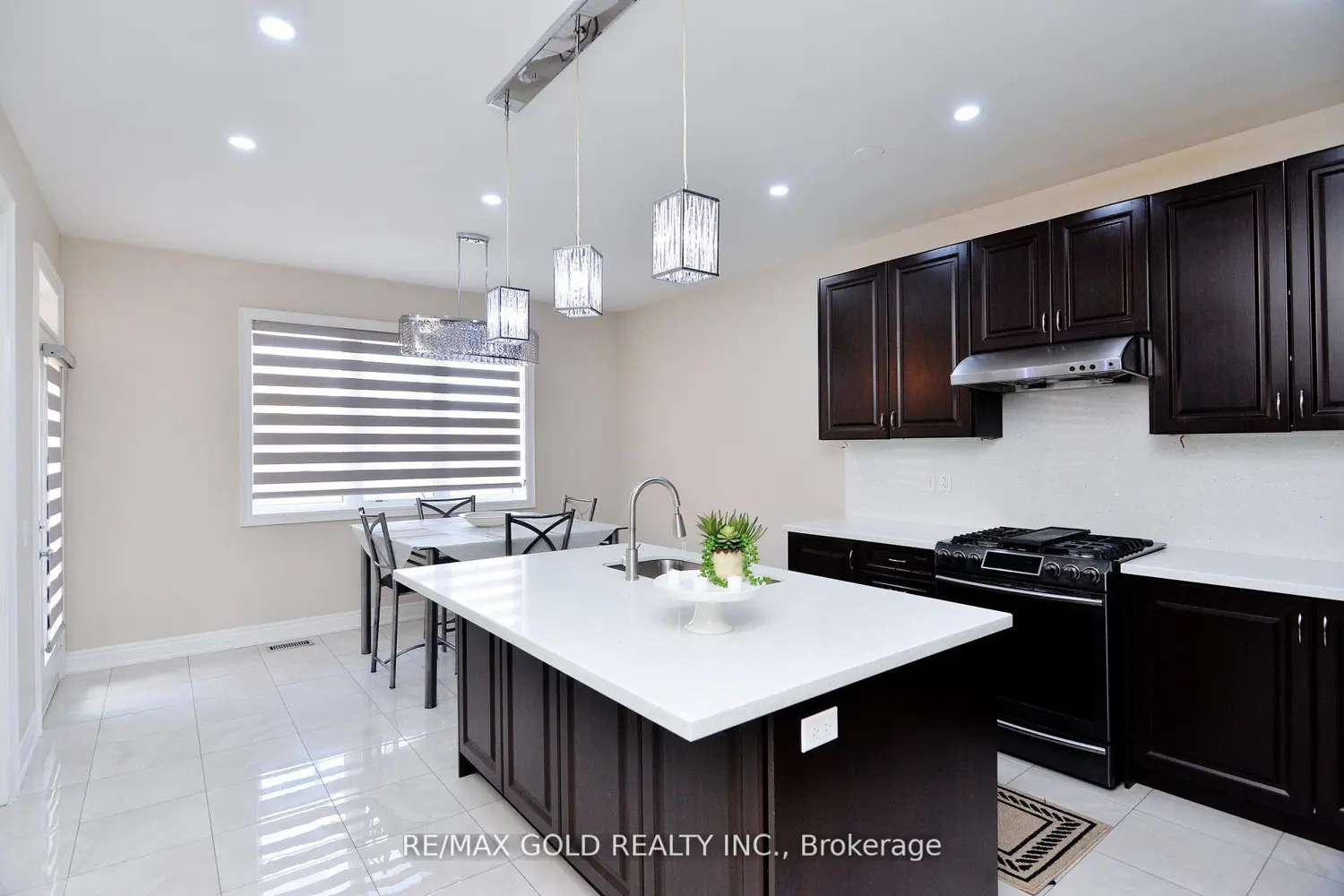 Additional image 6 of 42 Brookwater Crescent