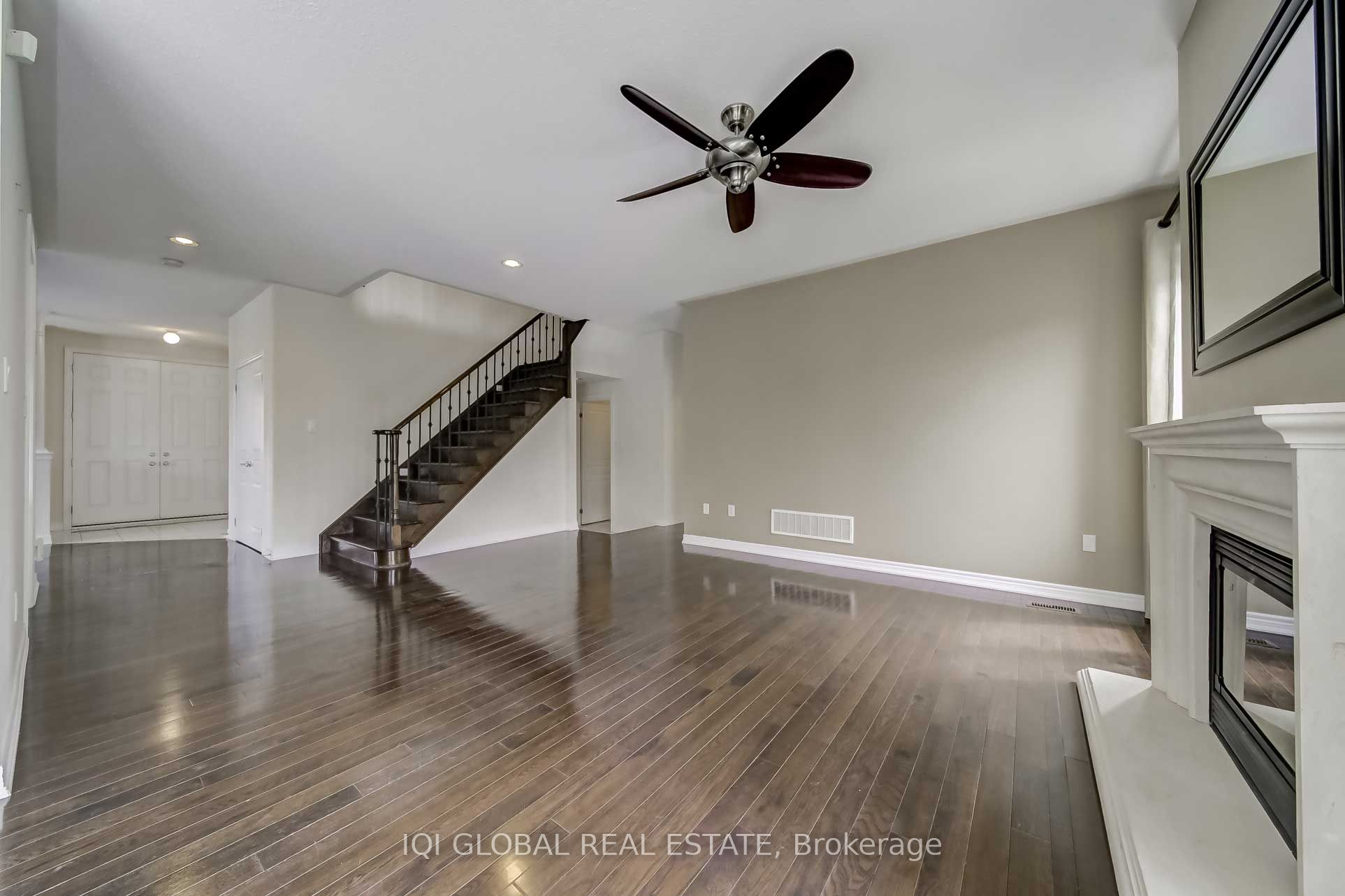 Additional image 5 of 2 Bowkett Drive, Richmond Hill, ON, L4E 0J8