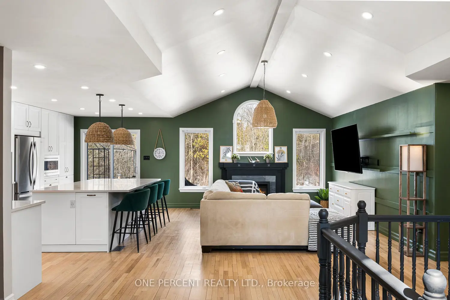 28 Sawgrass Circle photo 3
