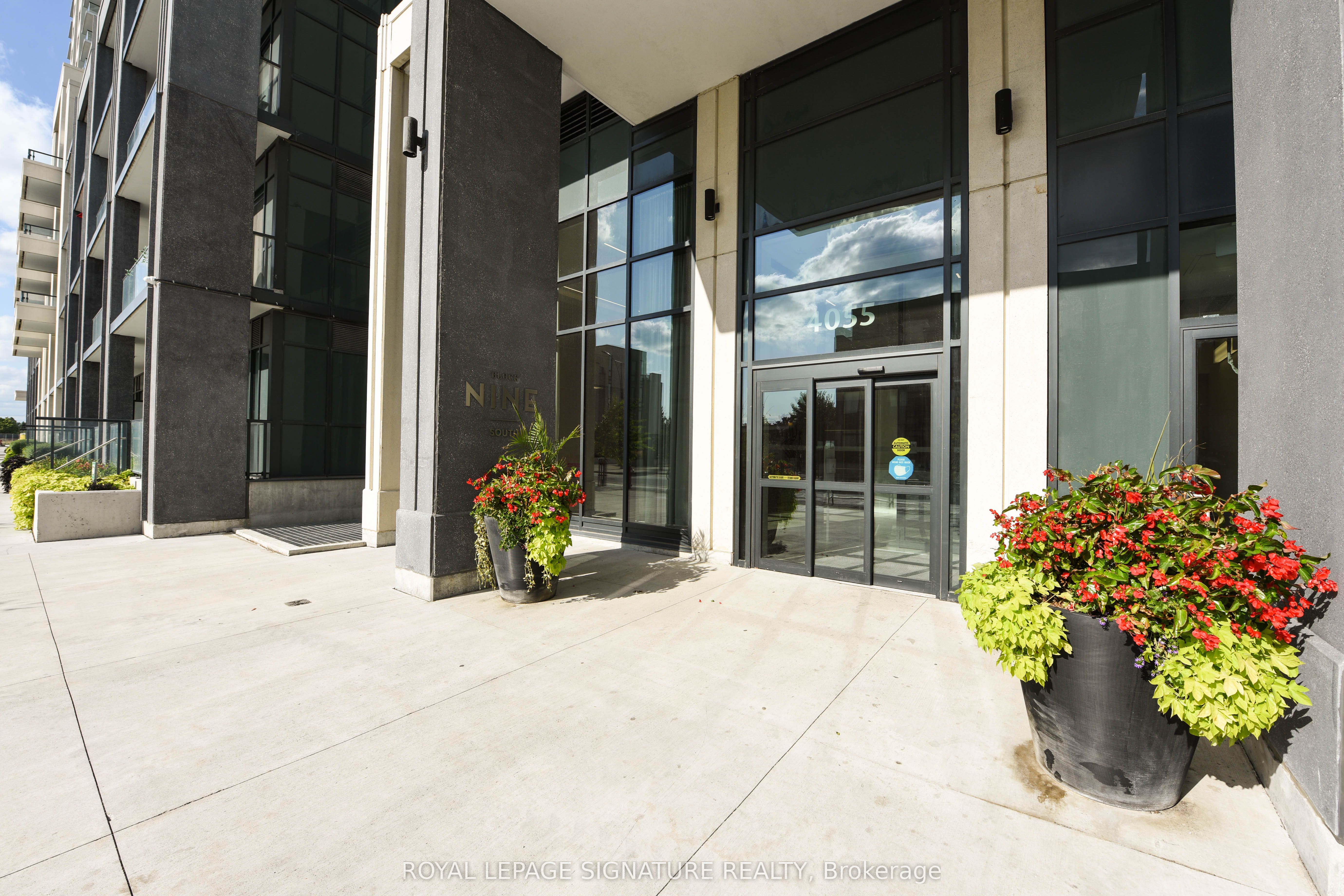 Additional image 4 of PH3-4055 Parkside Village Drive, Mississauga, ON, L5B 0K8