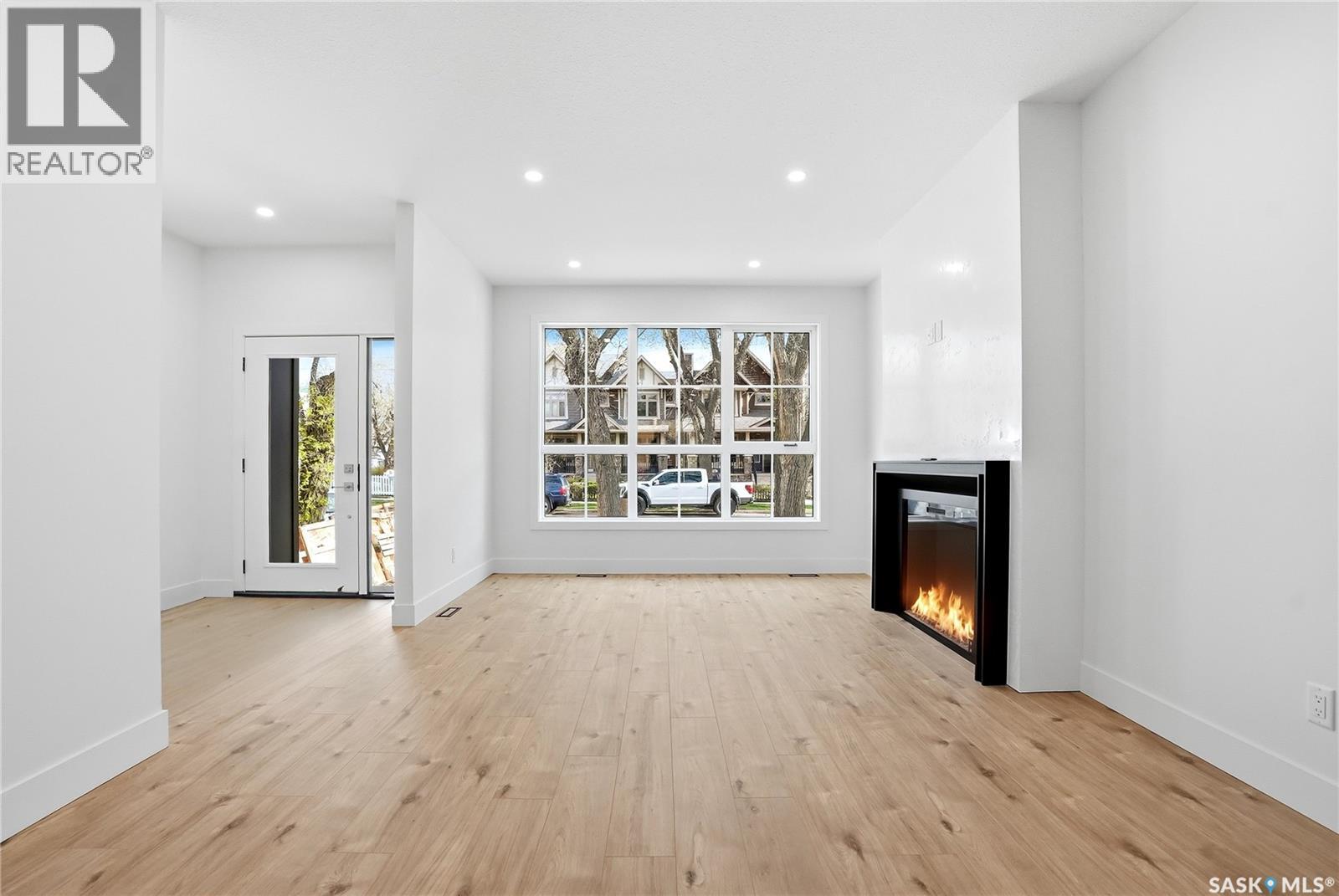 Additional image 6 of 317 11th Street, Saskatoon, SK, S7N0E5