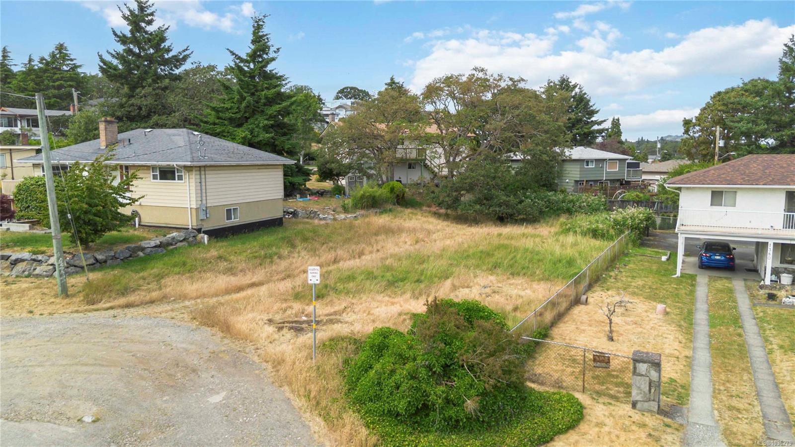 Additional image 5 of 1360 Vista Heights, Victoria, BC, V8T 2J3