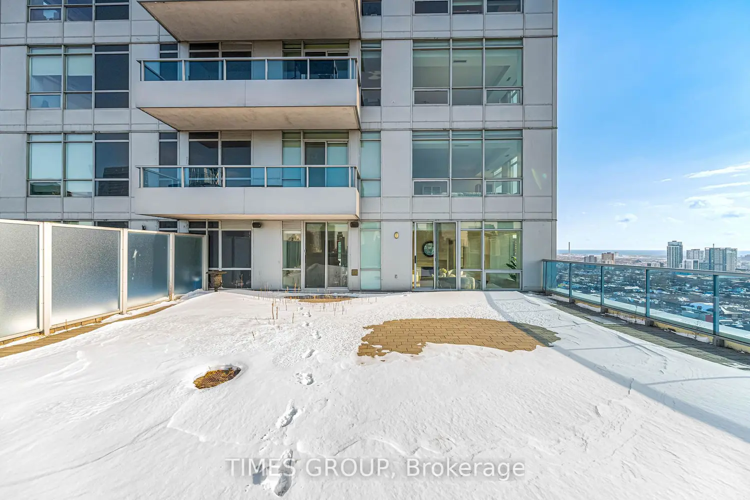 Additional image 12 of 500 Sherbourne Street 2302