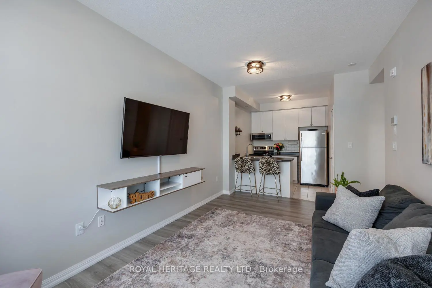 80 Aspen Springs Drive 220 photo 4
