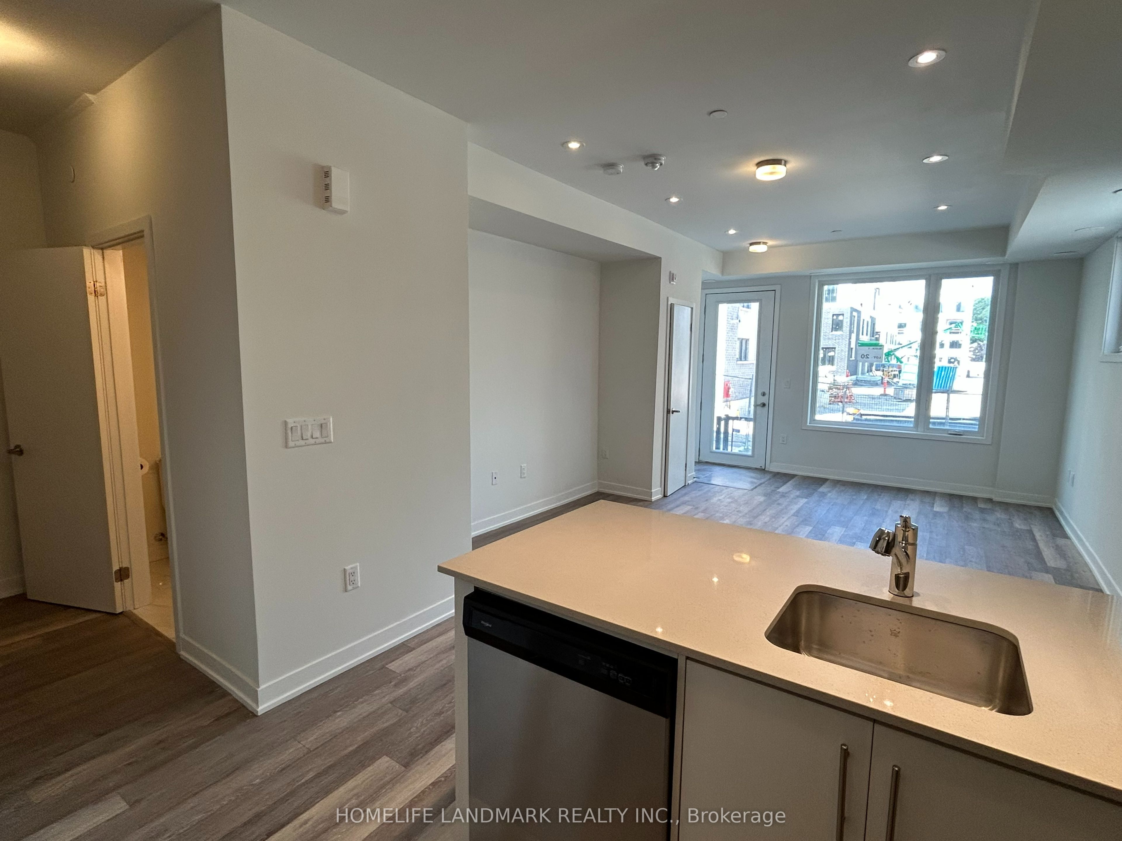 Additional image 5 of 20-3429 Ridgeway Drive, Mississauga, ON, L5L 0B9