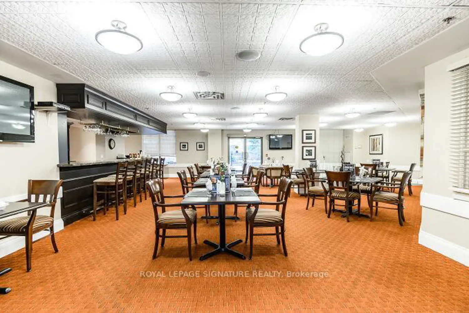 Additional image 20 of 810 Scollard Court 1003