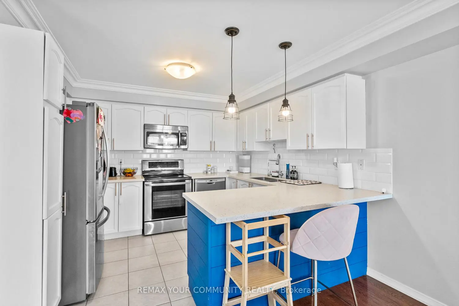 Additional image 2 of 18 Telstar Way