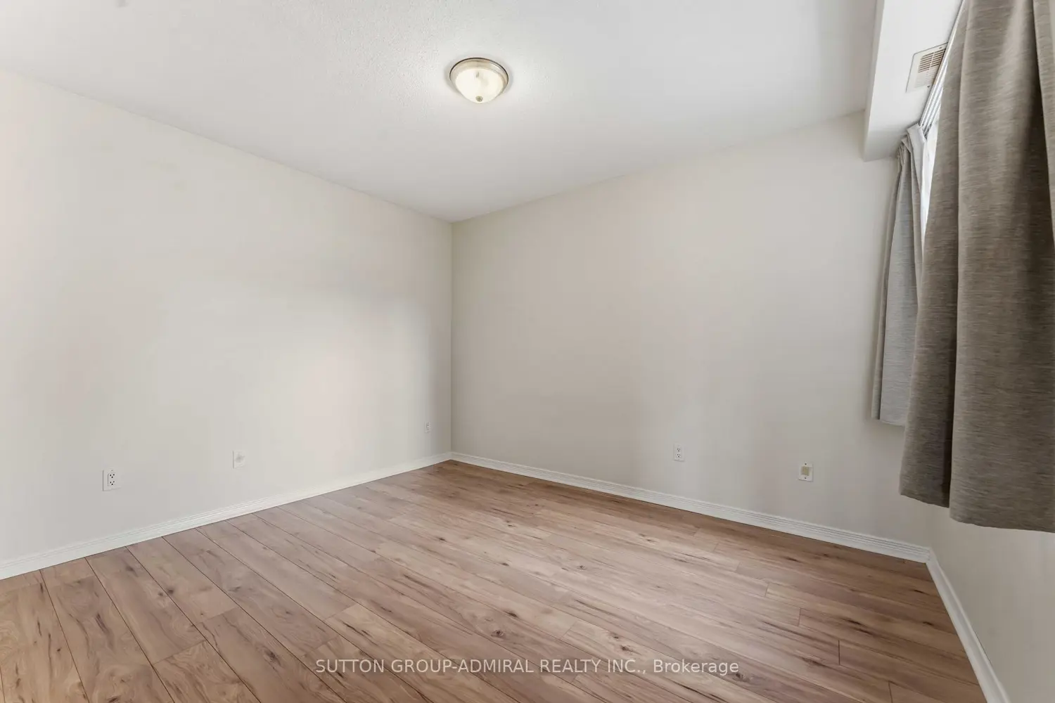 Additional image 19 of 130 Rochester Street 9