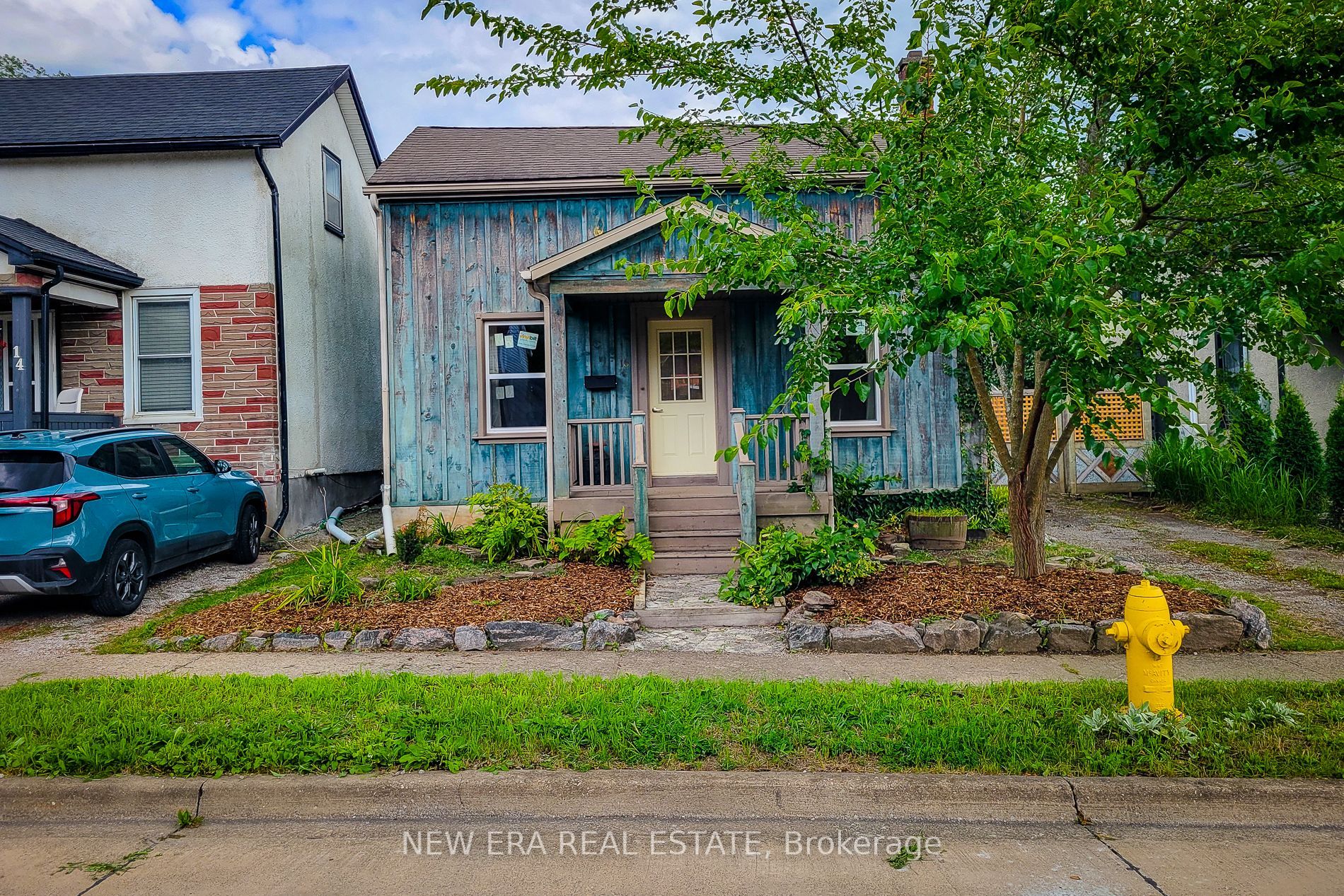 16 Welland Street S, Thorold, ON, L2V 2B4