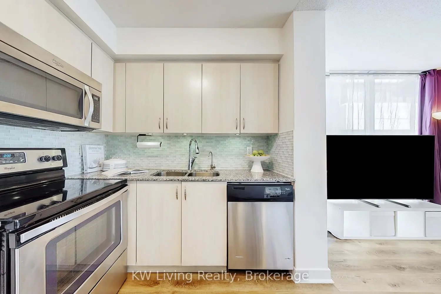 Additional image 3 of 5740 Yonge Street 409