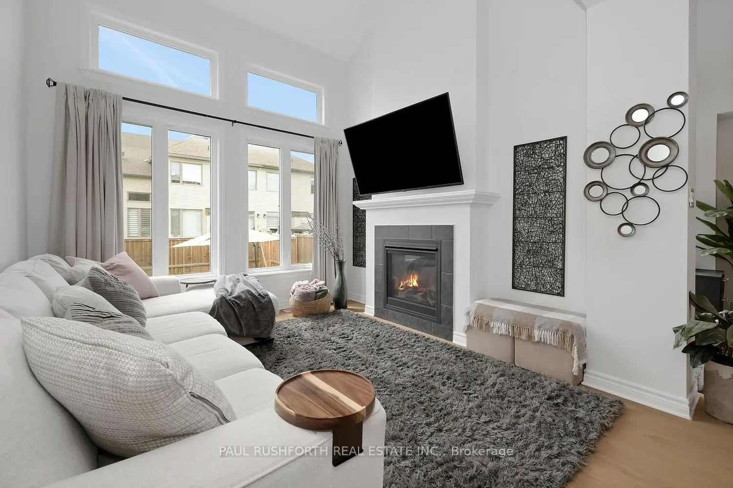 804 Chipping Circle photo 3