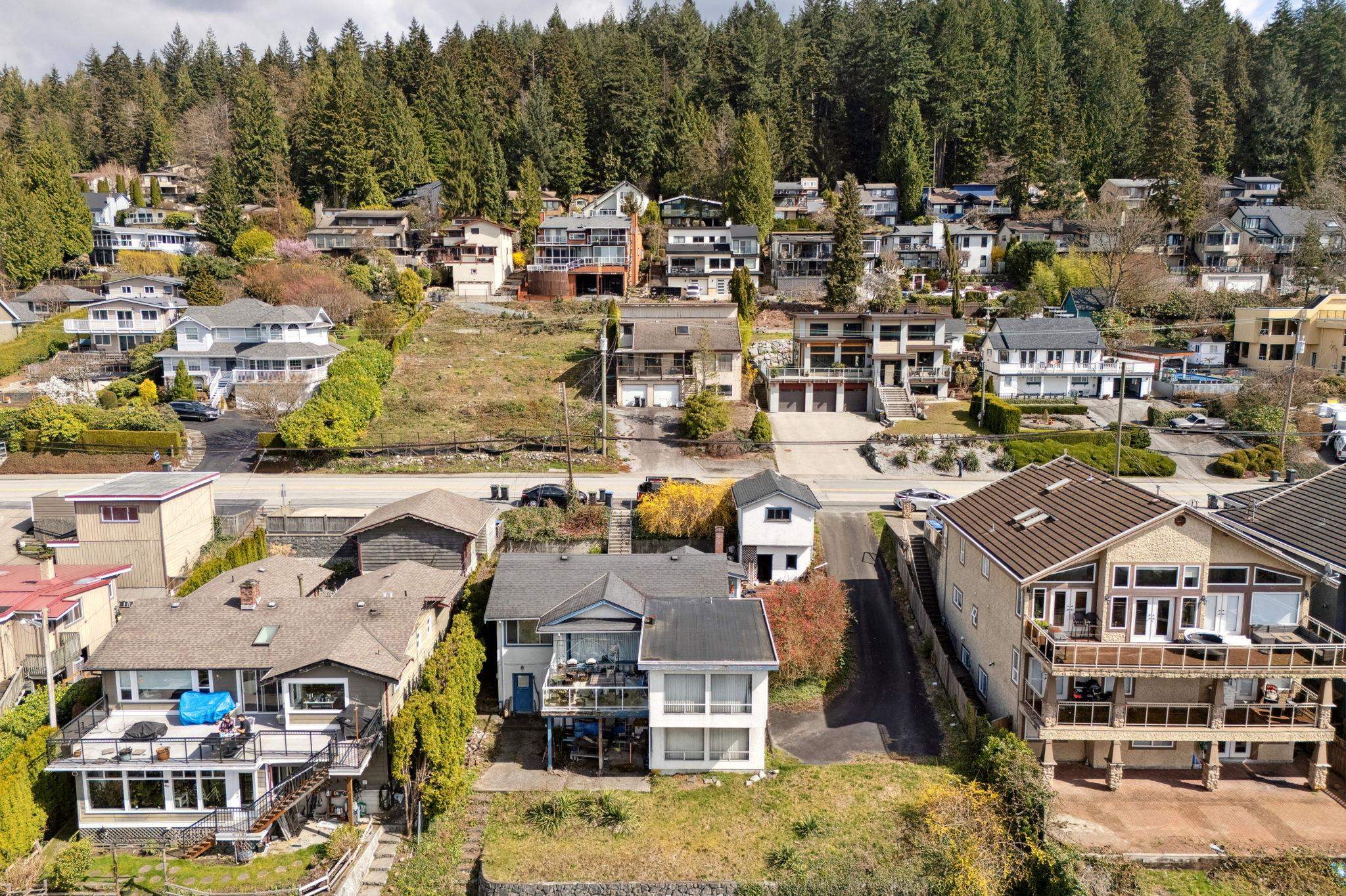 Additional image 3 of 1038 Ioco Road, Port Moody, BC, V3H 2X1
