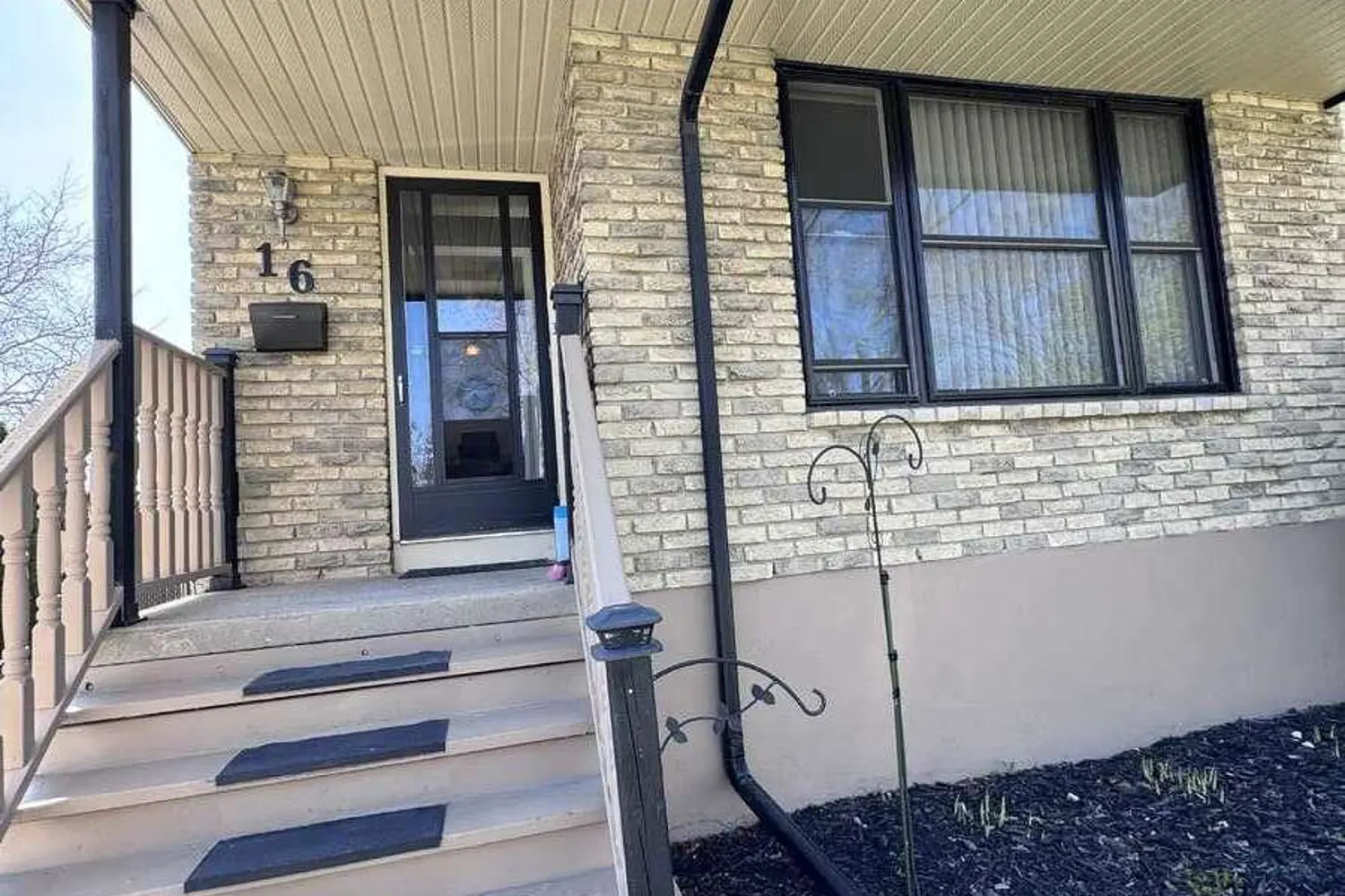 Additional image 2 of 16 Bula Drive