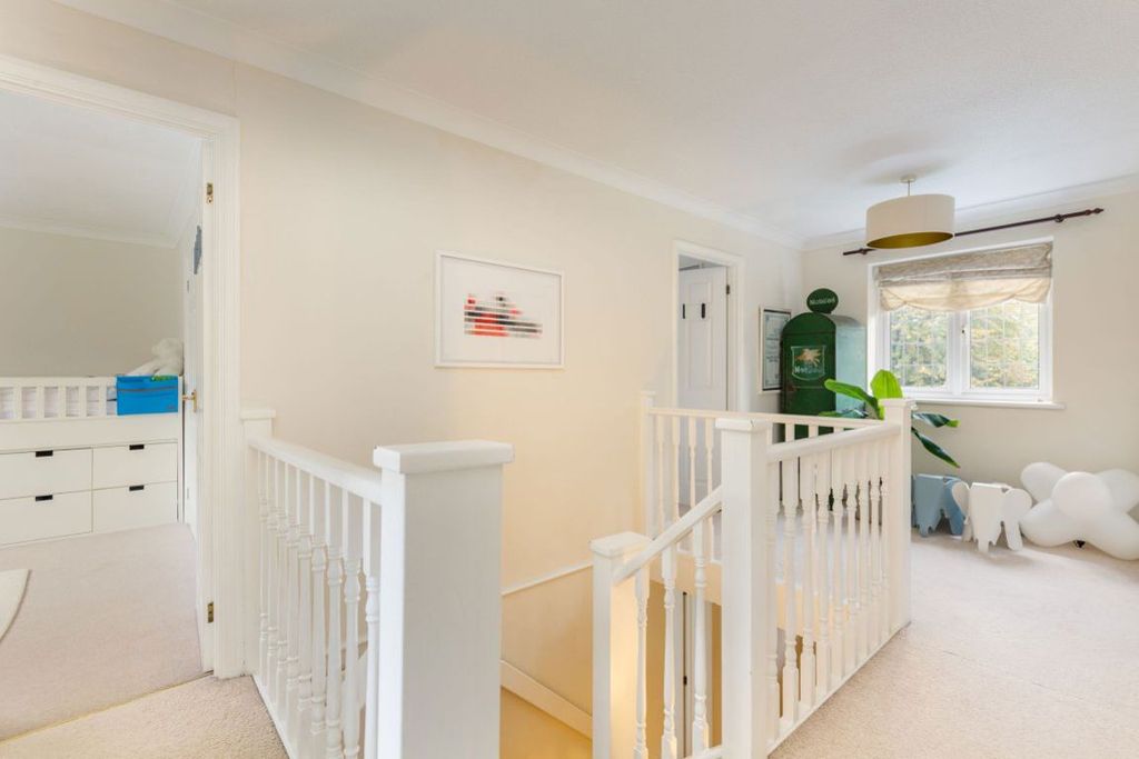 Additional image 12 of 4 bed detached house to rentCharterhouse Drive, Sevenoaks TN13