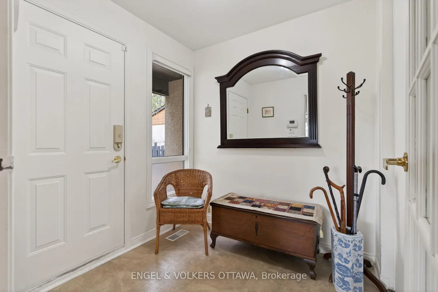 3344 Uplands Drive 77 photo 2
