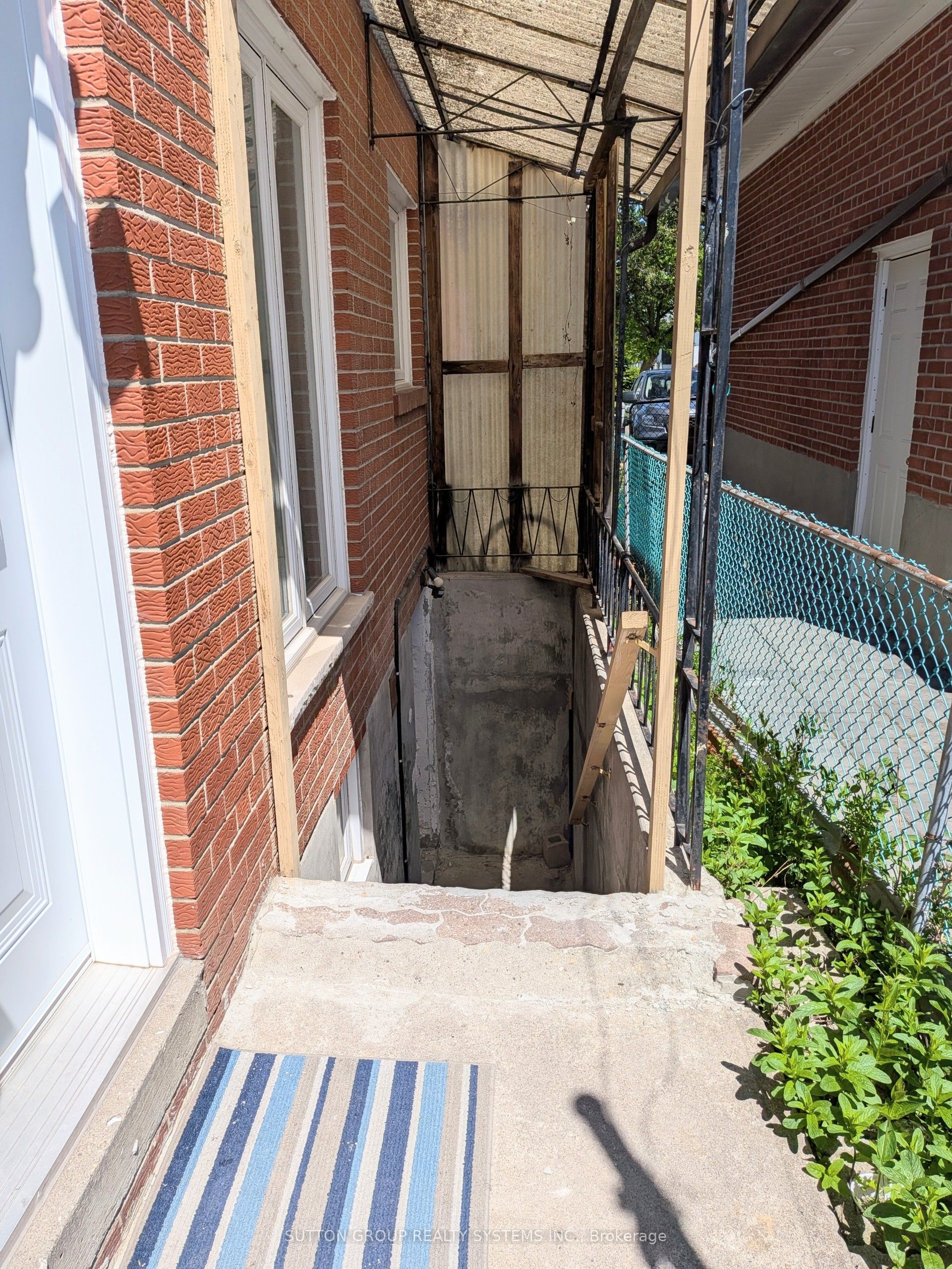 Additional image 2 of Basement-41 Annabelle Drive, Toronto, ON, M9V 3B8