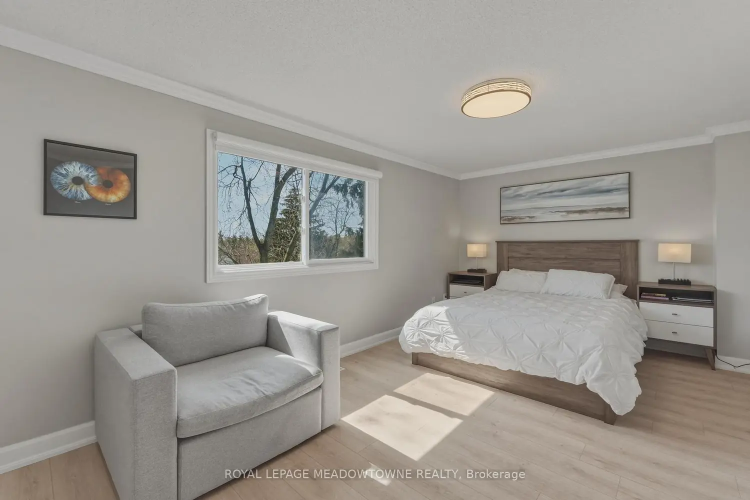 Additional image 16 of 2272 Mowat Avenue 37