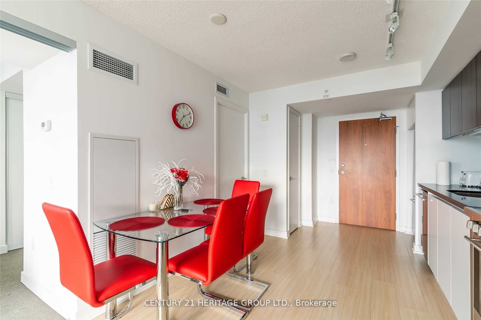 Additional image 4 of 3810-75 Queens Wharf Road, Toronto, ON, M5V 0J8