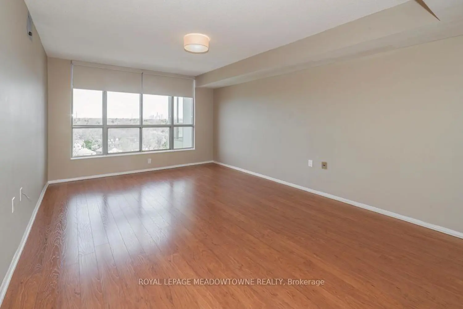 Additional image 9 of 1110 Walden Circle 905