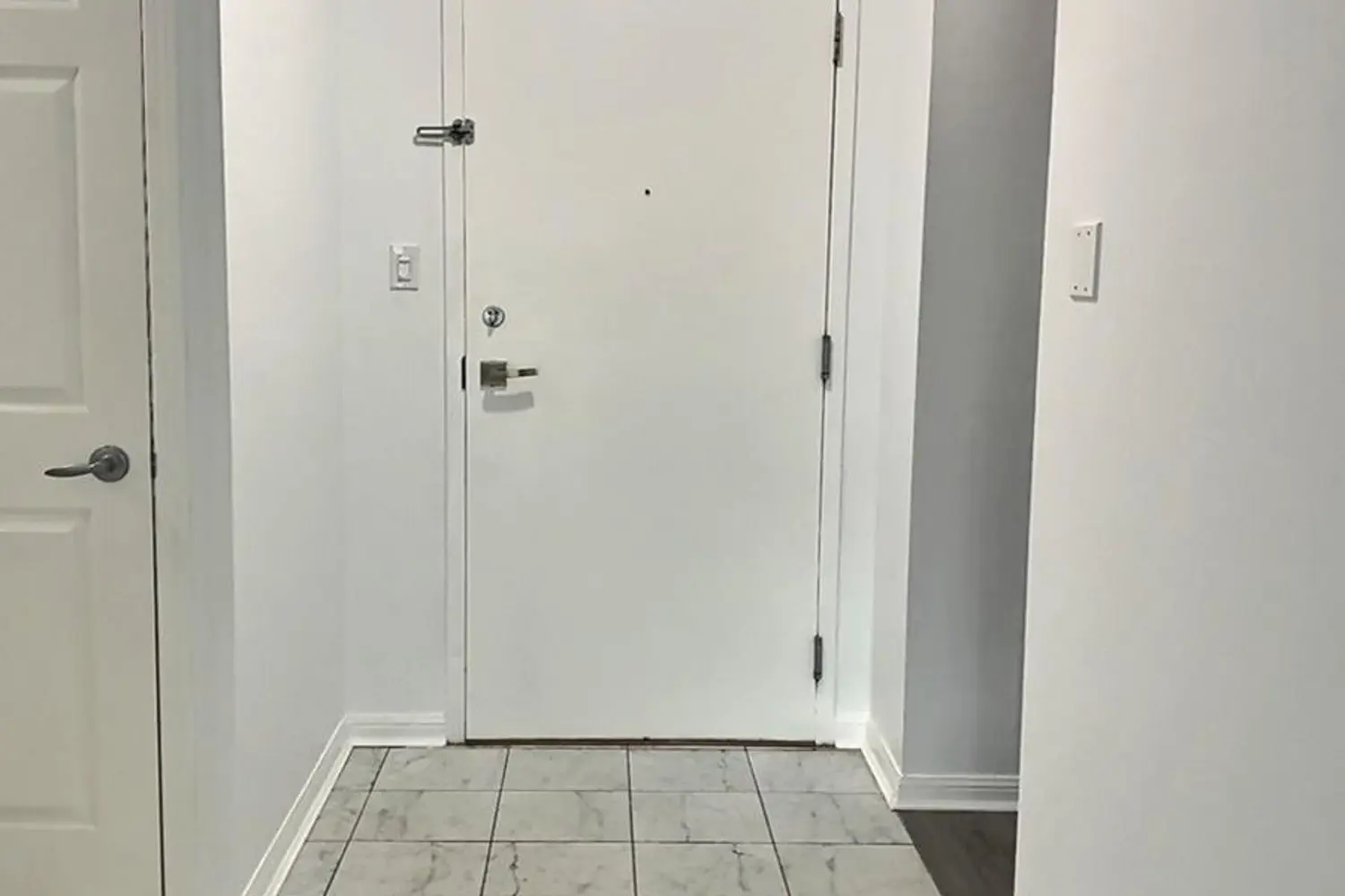 Additional image 14 of 230 Queens Quay 2322