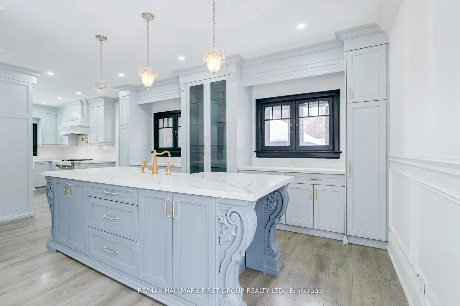 Additional image 6 of 512 Simcoe Street