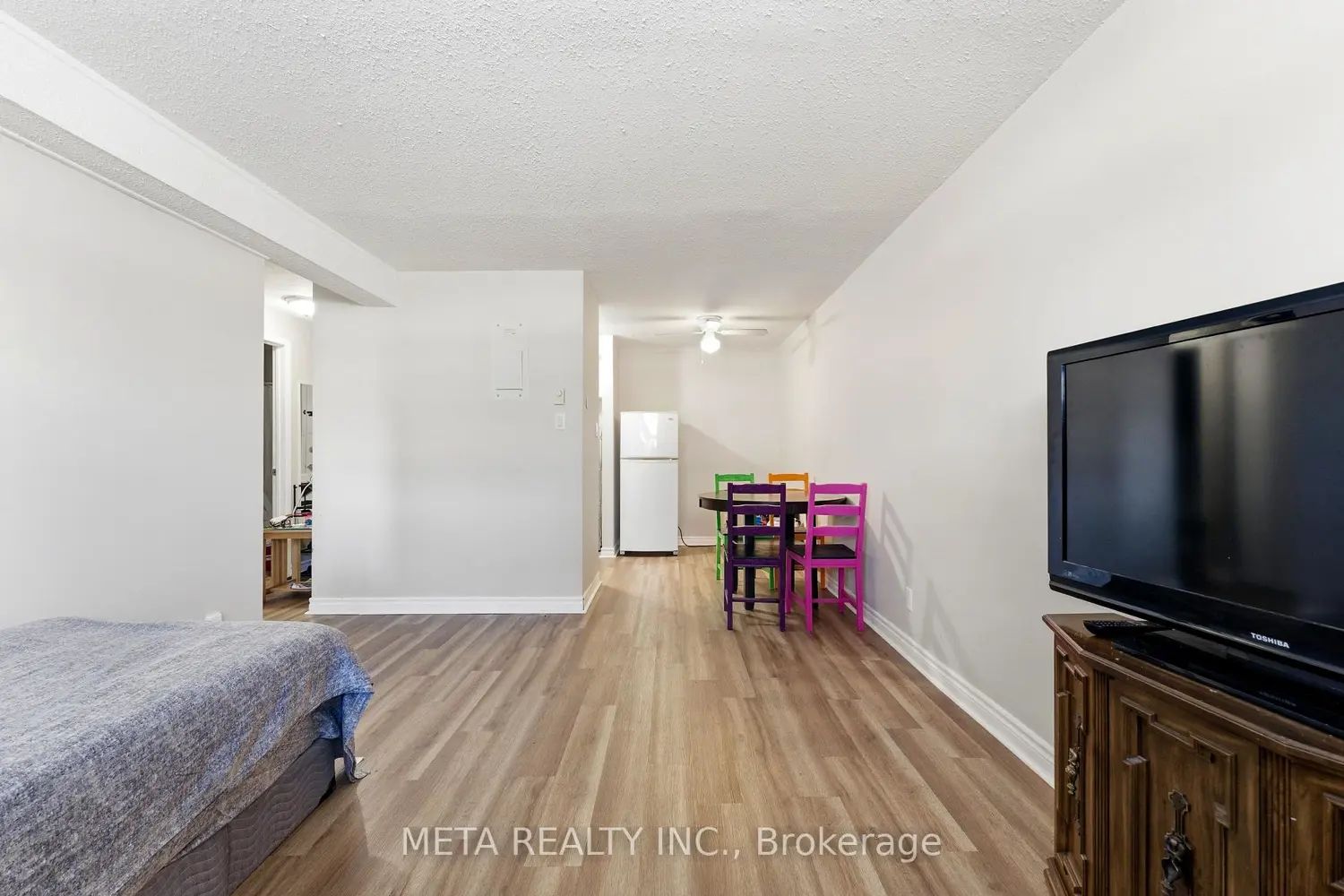 Additional image 8 of 25 College Street 103