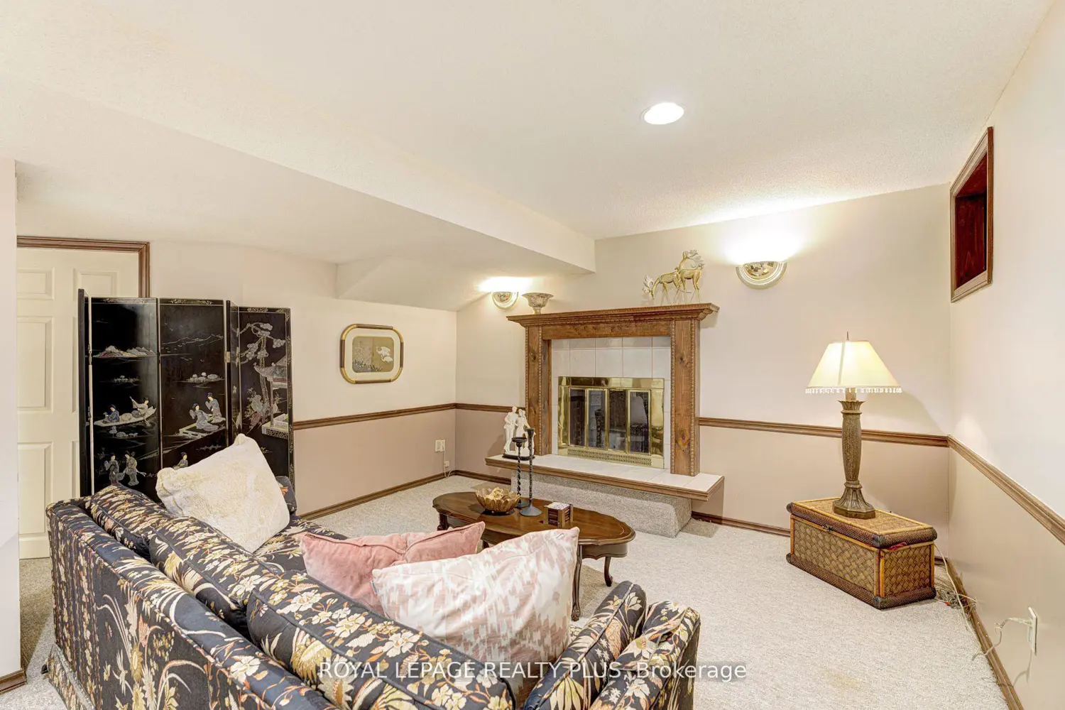Additional image 14 of 1760 Featherston Court