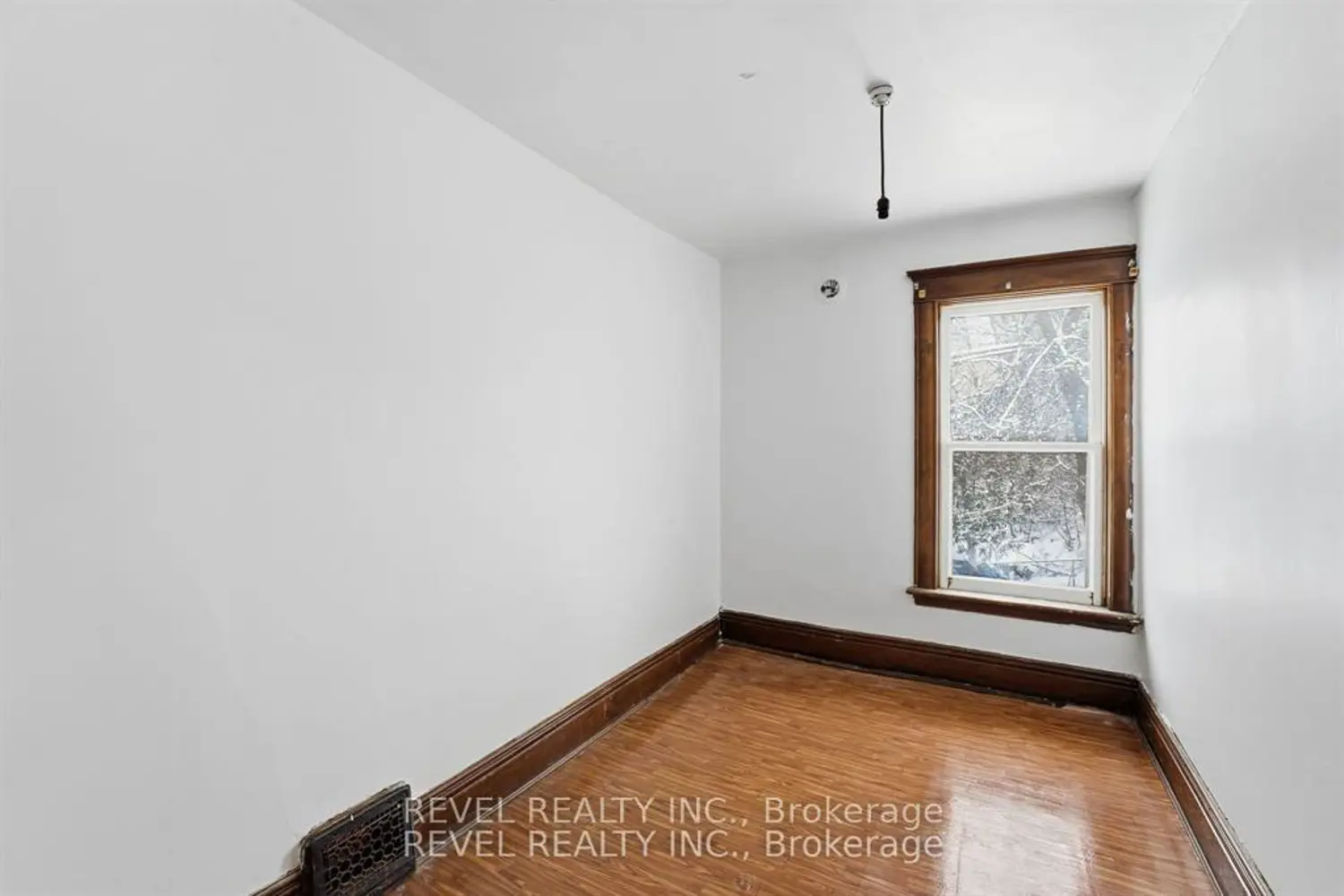 Additional image 10 of 535 Park Street